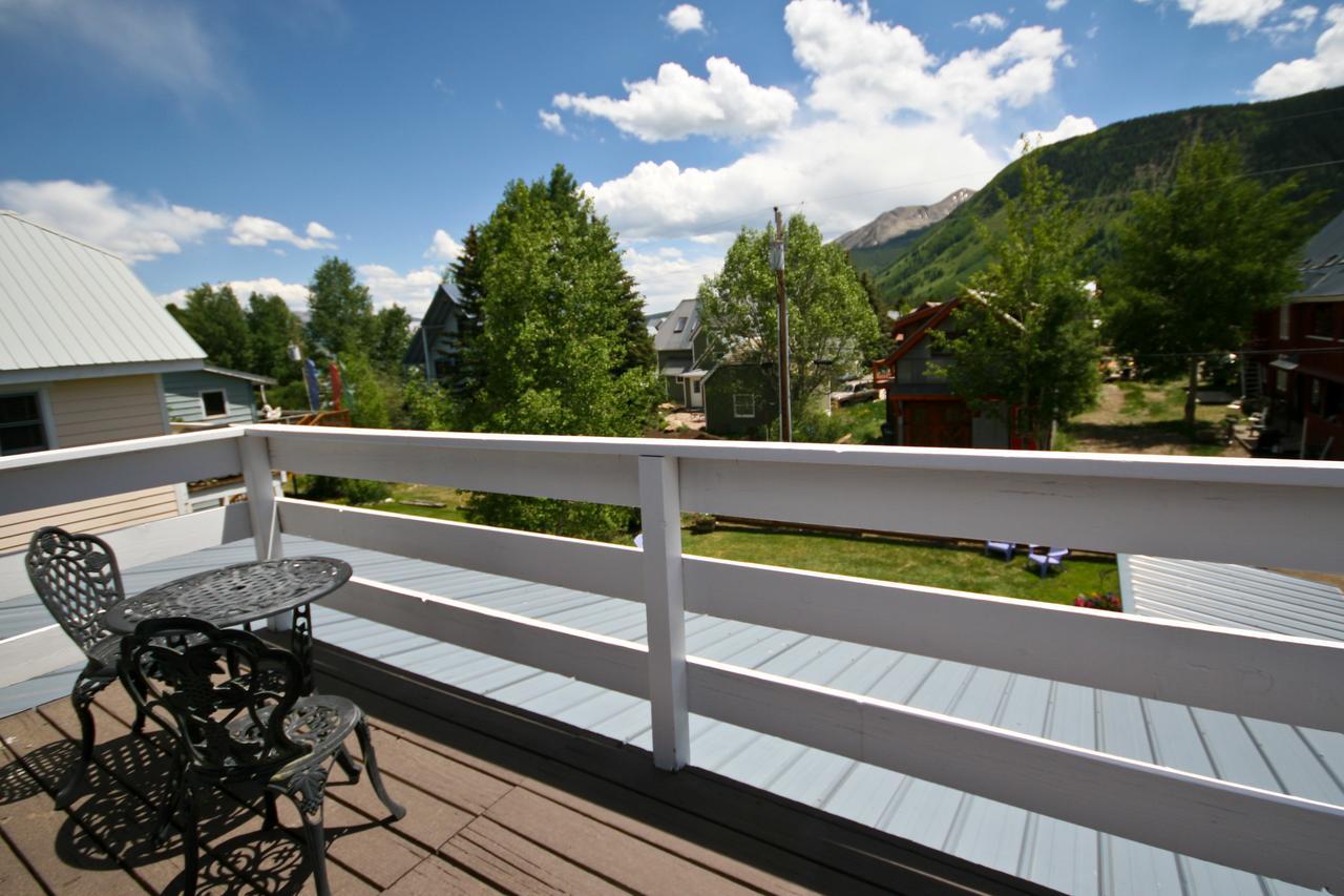 Purple Mountain Bed & Breakfast & Spa Crested Butte Exterior photo